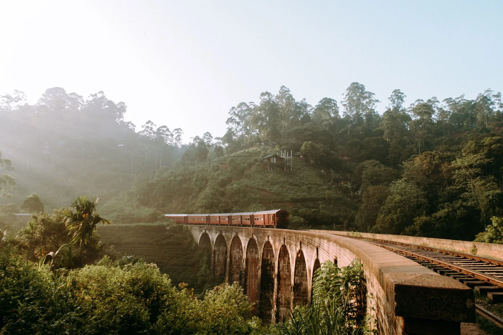 Nine Arch Bridge surrounded by greenery in Ella